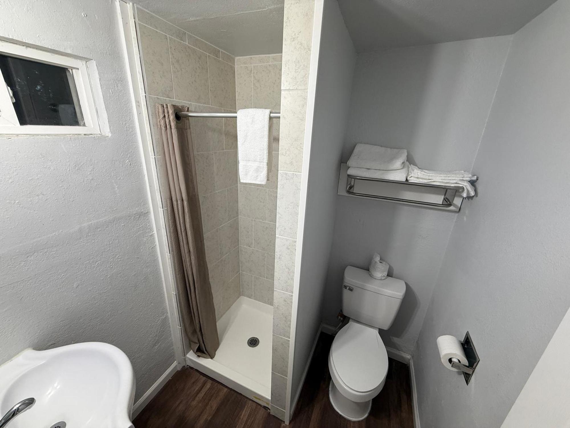Budget Inn Bend Luaran gambar