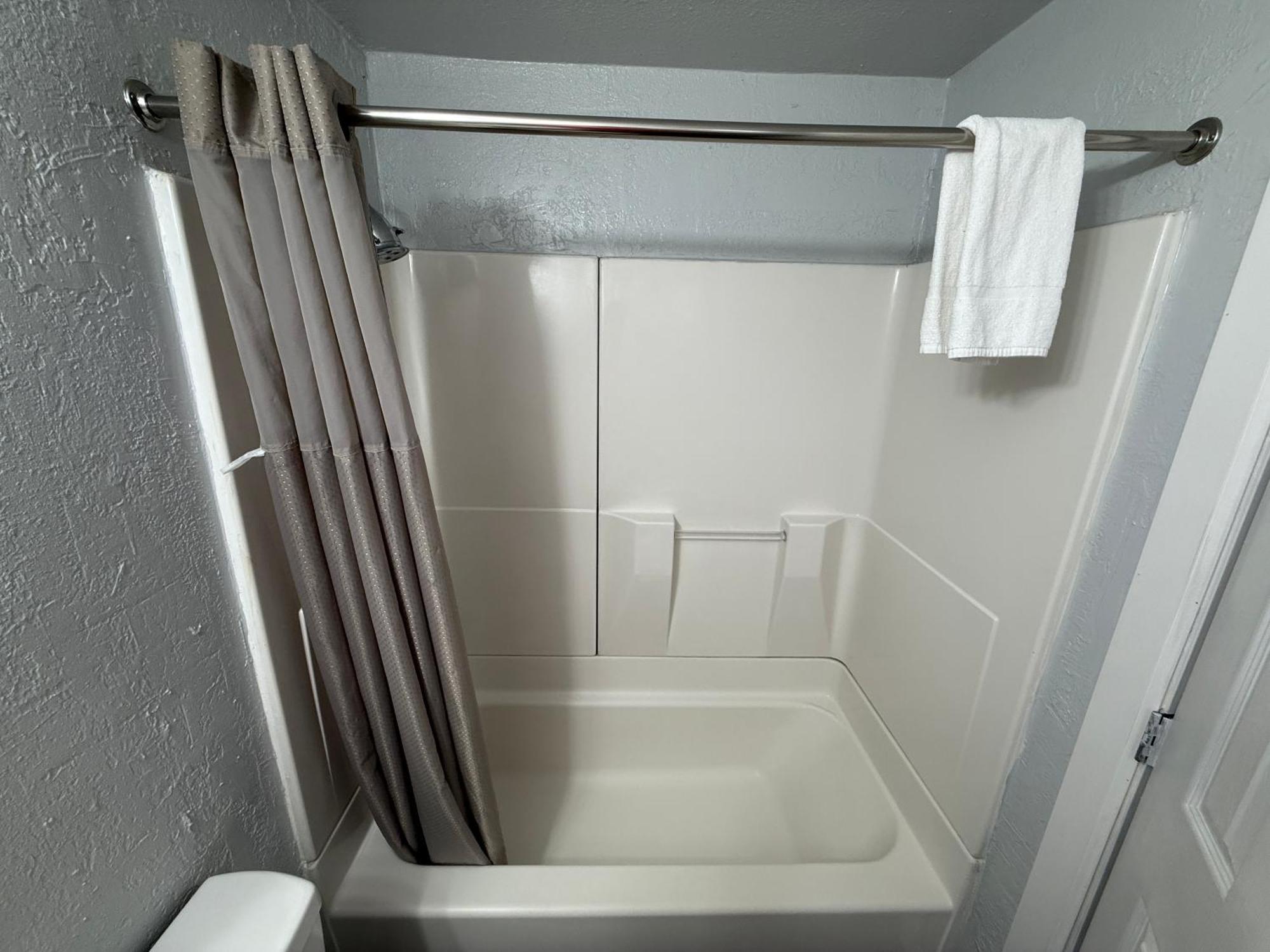 Budget Inn Bend Luaran gambar